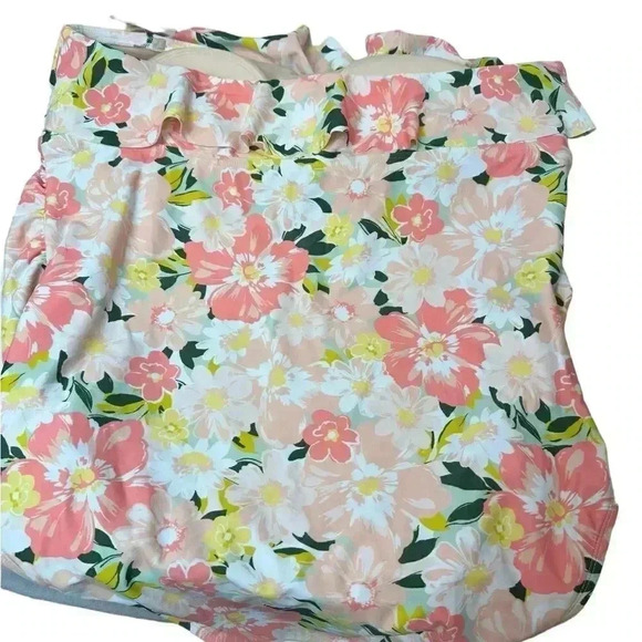 Isabel Maternity Floral One Piece Swimsuit - Picture 4 of 11